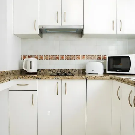 10 - Caleta Campos Nyaraló